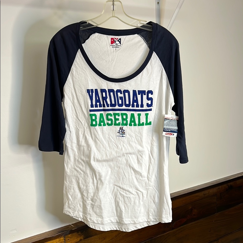 NWT 5th & Ocean Hartford Yardgoats‎ Baseball Tee 3/4 Sleeve- M